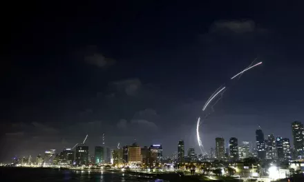 Iran uzvratio udarac: Pogođen Tel Aviv, ima žrtava