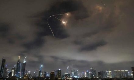 Izrael optužuje Iran za kršenje primirja i najavljuje odmazdu, Iran negira da je ispalio raketu