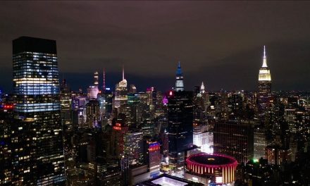 Mandanija napadaju jer je musliman, a Cuomo brani Netanyahua