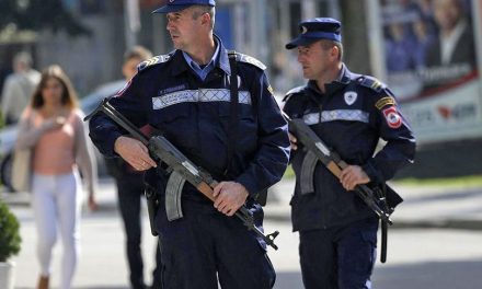 Dodik planira formiranje pomoćnog sastava policije