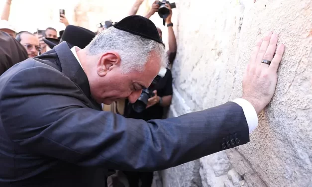 Svi pokušaji Reze Pahlavija: Zavjere i propale akcije povratka monarhije