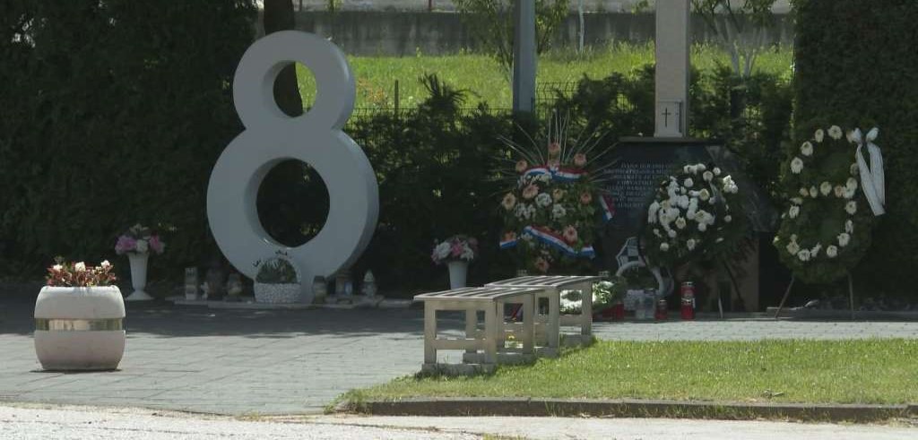 32 godine bez pravde: Godišnjica ubistva osmero djece u Vitezu