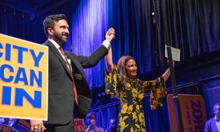 Ko je Zohran Mamdani, muslimanski imigrant i socijalista koji želi preoblikovati New York