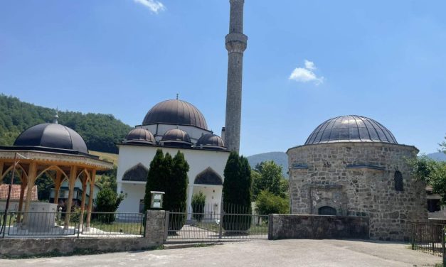 Kamen po kamen, čovjek po čovjek, vjerski život obnovljen