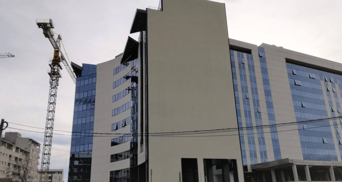 Kum nije dugme: Uprava za indirektno oprezivanje kupila zgradu od Dodikovog kuma za 100 miliona maraka