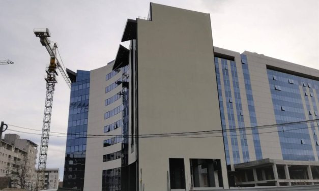 Kum nije dugme: Uprava za indirektno oprezivanje kupila zgradu od Dodikovog kuma za 100 miliona maraka