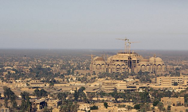 Saddamova nedovršena džamija