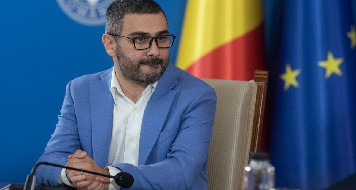 “U školi mi je nastavnica rekla: ‘Pametan si, šteta što si Rom'”