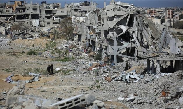 Privatni izvođači ruše palestinske domove za novac, a vojnici pucaju na civile da bi ih zaštitili