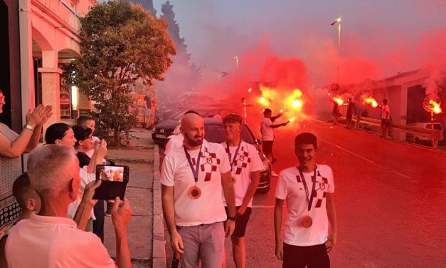 Neum dočekao vaterpoliste Bosne i Hercegovine nakon osvajanja evropske bronze