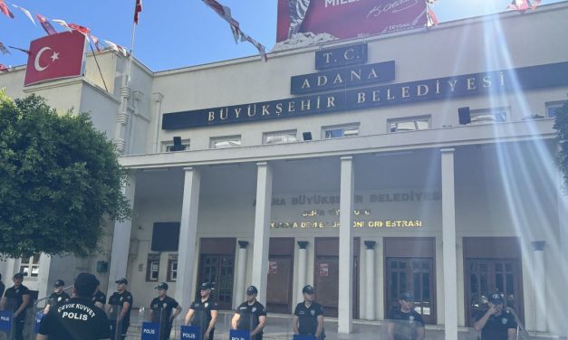 Turska: Uhapšena još trojica opozicionih gradonačelnika