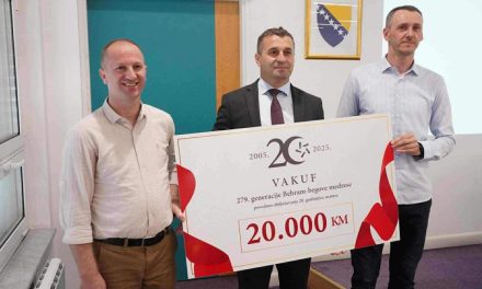 Za 20. godišnjicu mature uvakufili 20.000 maraka