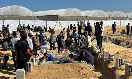 U Gazi su čak i mrtvi raseljeni