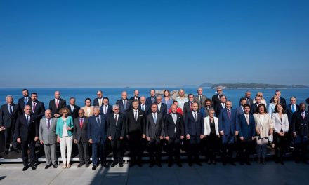 Saborski zastupnik Armin Hodžić na Dubrovnik forumu 2025