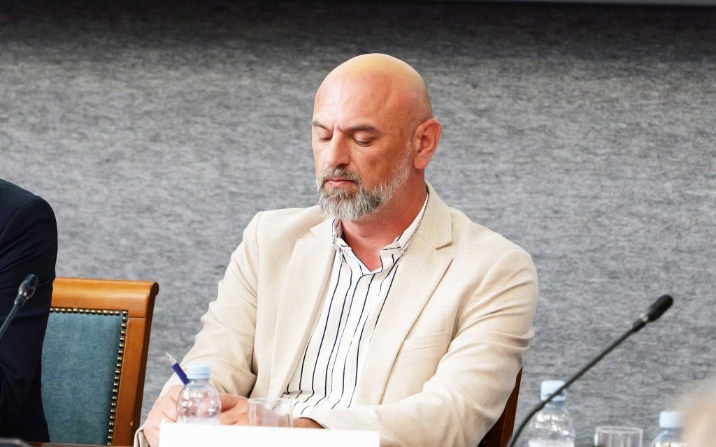 Jakub Salkić: Moja sveta zemlja, natopljena i krvlju i mastilom