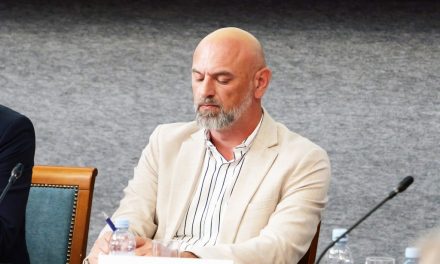 Jakub Salkić: Moja sveta zemlja, natopljena i krvlju i mastilom