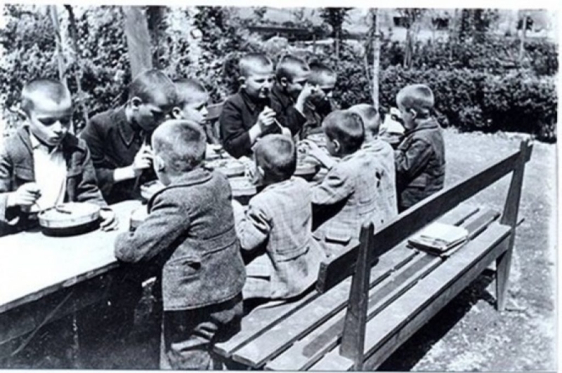 “Merhamet” u vihoru rata: Izbjeglištvo kao bošnjački usud