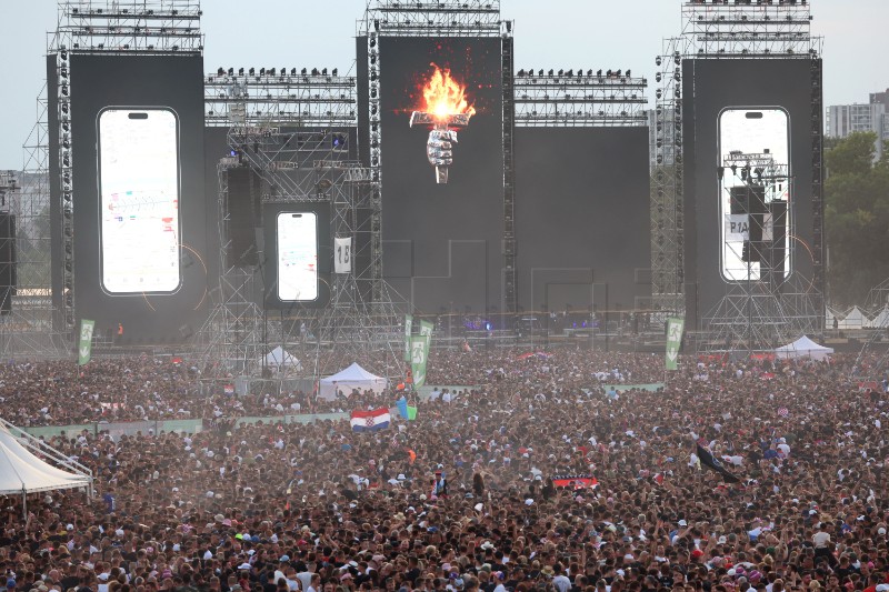 Thompsonov koncert: U Zagrebu se okupilo više od 300 hiljada osoba