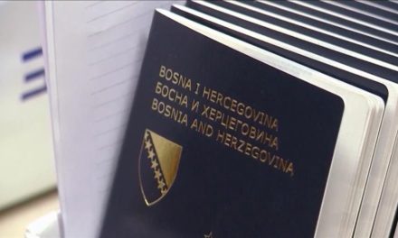 Nakon što je dodijeljen Šešeljevom apologeti: Koliko uopće vrijedi pasoš Bosne i Hercegovine?