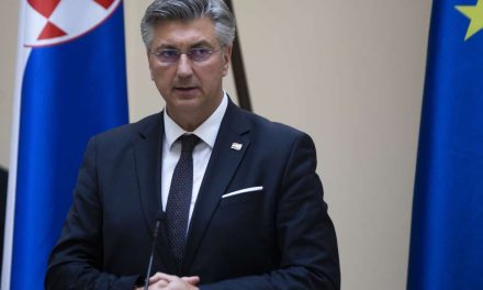 Plenković uoči dolaska u Srebrenicu: Suočavanjem s prošlošću otvaramo prostor za povjerenje