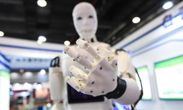 Revolucionarna AI tehnologija: Roboti preuzimaju operacione sale