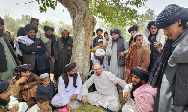 Edib Kadić: Put sa majkom kroz srce istoka