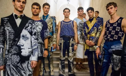 „Kristijanizam pretvoren u parodiju na modnoj pisti“