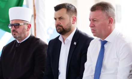 Armin Hodžić u Gradačcu: Dova za domovinu i jačanje kulturnih veza