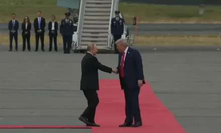 Sastali se Putin i Trump na Aljasci