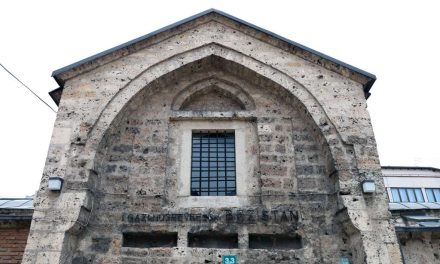 Kameni rukopis Orijenta u srcu Sarajeva