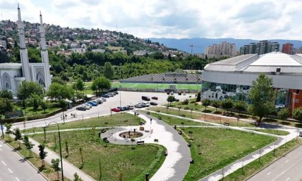 Park ispred Istiklal džamije zvaće se po prvom predsjedniku RBiH Aliji Izetbegoviću