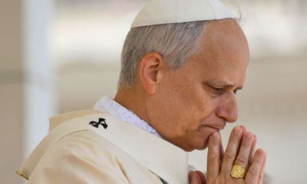 Papa Lav odbacio prijedlog da se napravi ‘papa na umjetnoj inteligenciji’