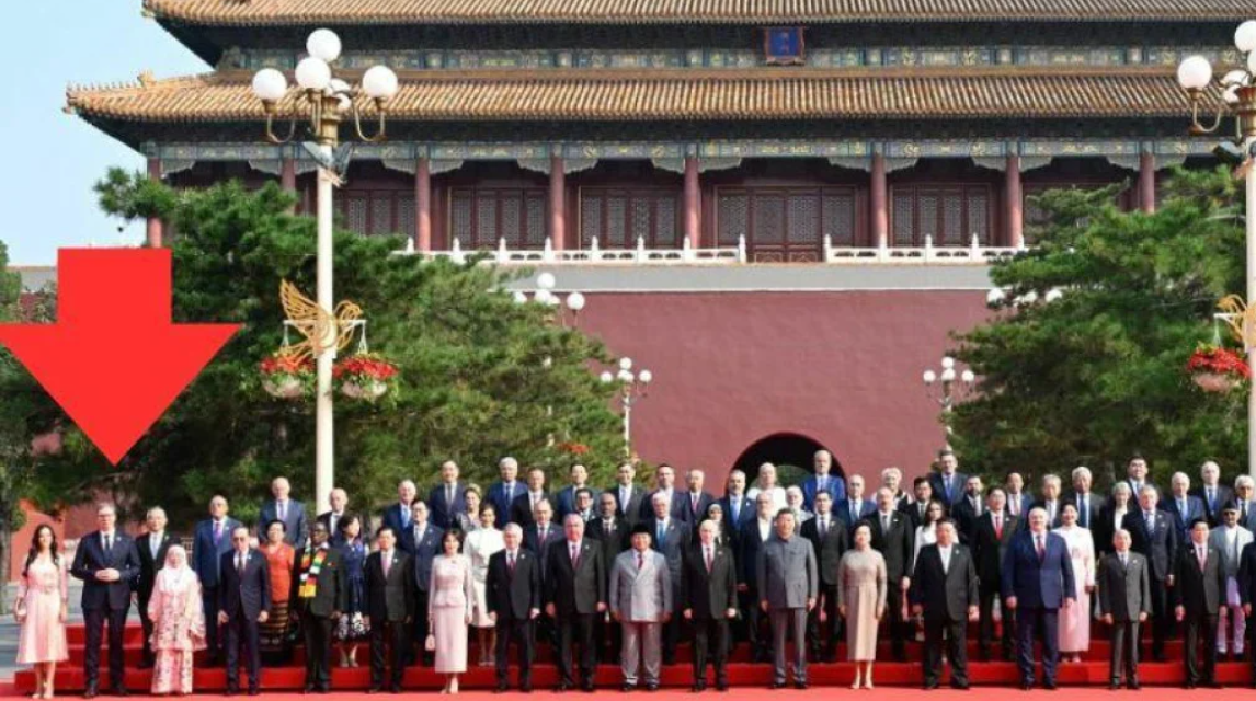 Aleksandar Vučić, diktator s margine