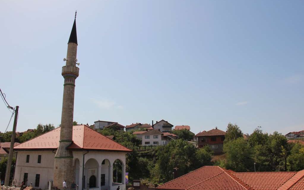 Obnovljena sviračka džamija