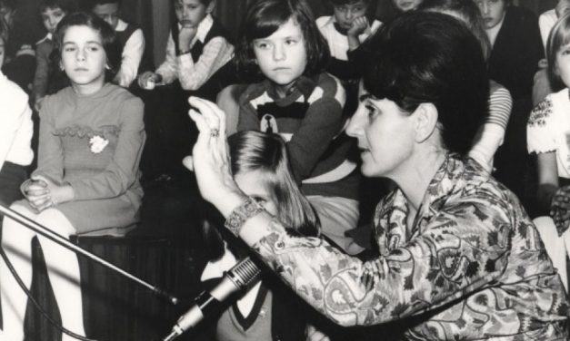 Nasiha Kapidžić-Hadžić, pjesnikinja našeg djetinjstva