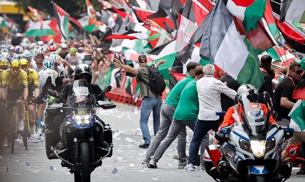 Demonstranti prekinuli biciklističku trku La Vuelta zbog izraelskih biciklista