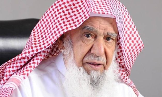 Završio samo osnovnu školu, radio kao nosač, postao jedan od najbogatijih ljudi na svijetu, ima 23 djece i donirao je 5,5 milijardi dolara