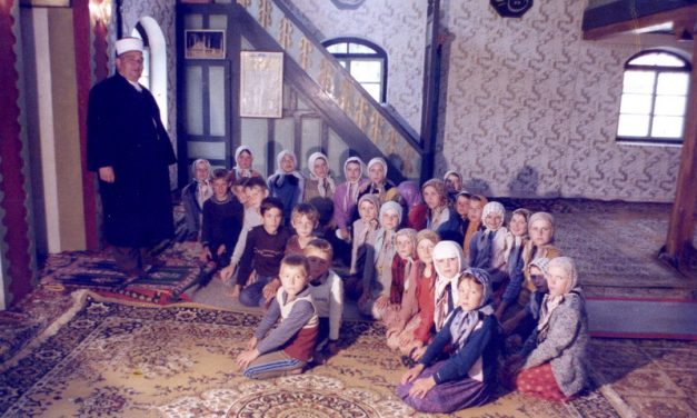 Kako su komunisti zabranili mektepsku pouku i pokrali imovinu mekteba