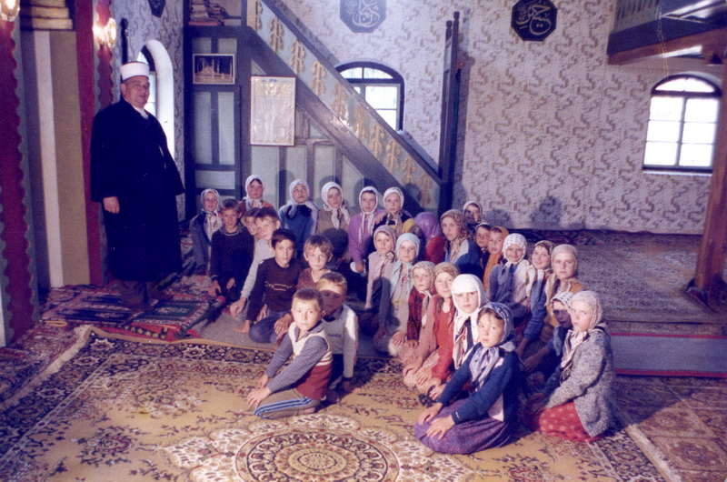 Kako su komunisti zabranili mektepsku pouku i pokrali imovinu mekteba