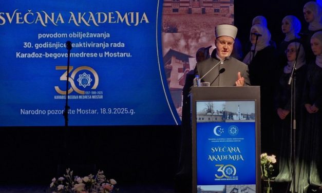 Reisul-ulema: Odgoj i obrazovanje mladih je najčasniji zadatak
