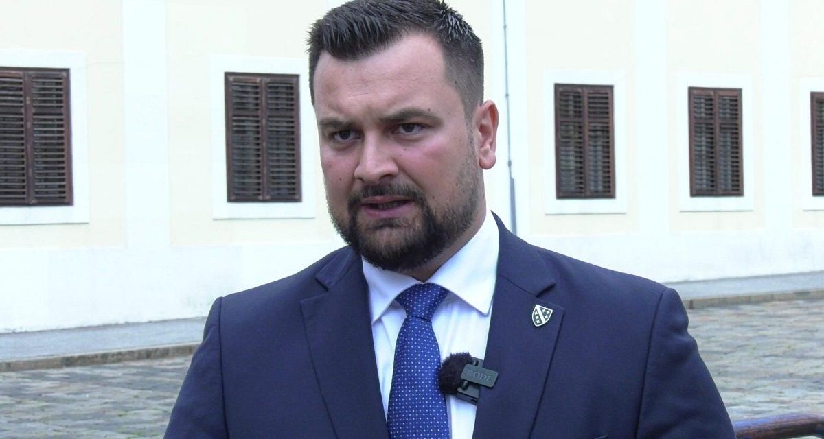 DP najavio predstavljanje Deklaracije o uspostavi hrvatske izborne jedinice u FBiH, Hodžić odgovorio da je to neprovodivo