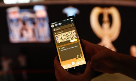 Manetho, aplikacija koja uz pomoć AI prevodi hijeroglife u stvarnom vremenu