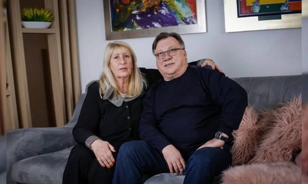 Dok se liječi na KCUS-u Halid Bešlić objavio novu pjesmu posvećenu supruzi Sejdi