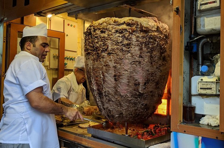 Novi zaokret u ratu za doner: Turska povukla prijavu jer planira podnijeti novu, koja će obuhvatiti i evropske proizvođače