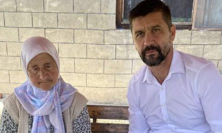 Majka Munira Salihović je na ime svoja tri sina ubijena u genocidu uvakufila novac