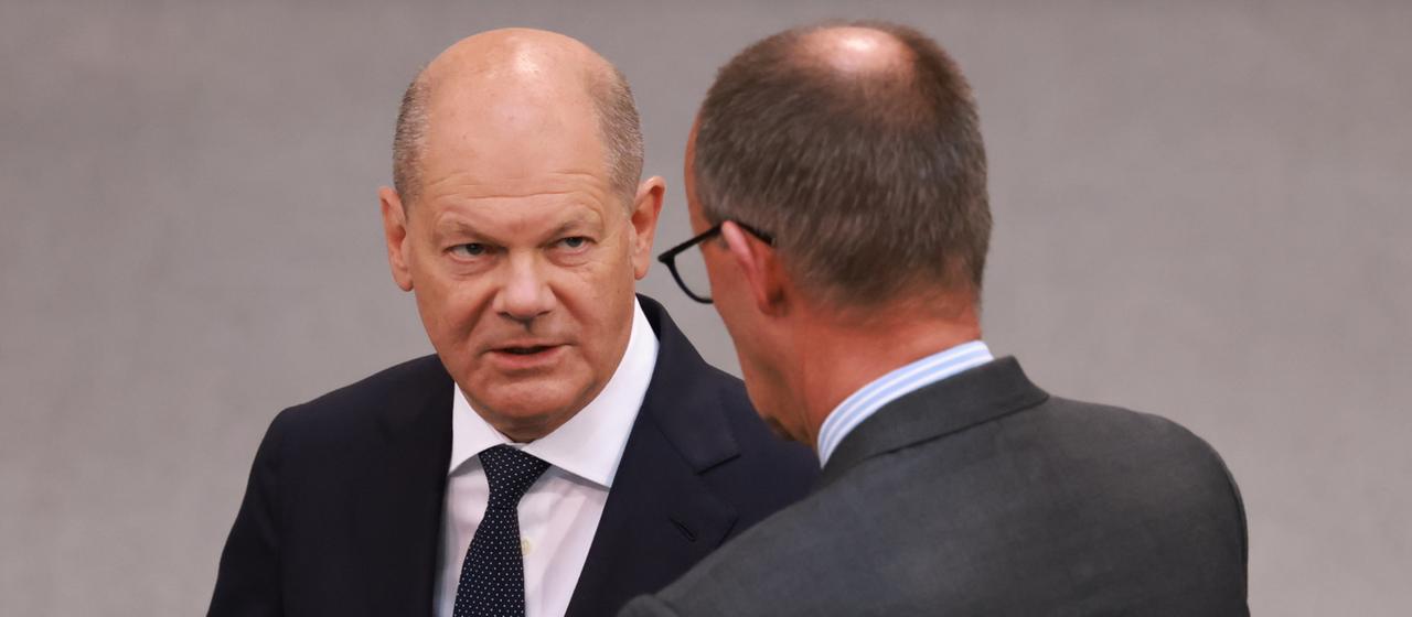 Scholz i Merz skupa: Krivična prijava protiv njemačkih kancelara zbog saučesništva u izraleskom genocidu u Gazi