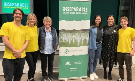 Škotska: Predstavu o Srebrenici pogledalo 10.000 djece