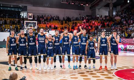 Košarkaši odgovorili Savezu: Obećavali ste ptičije mlijeko, dali dnevnice od 25 maraka i za nagradu devet sati čekanja na aerodromu u Varšavi