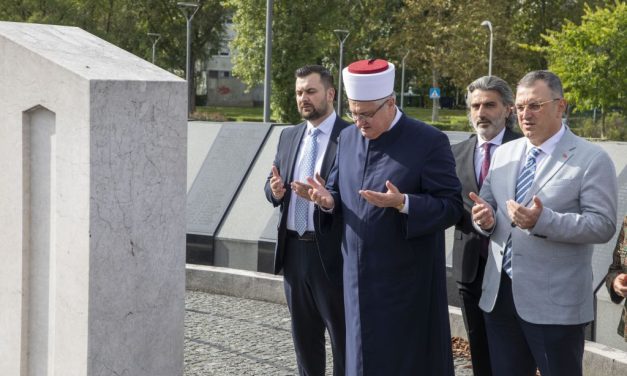 Izaslanstvo turskog parlamenta u posjeti: Ugodan sastanak u Islamskoj zajednici