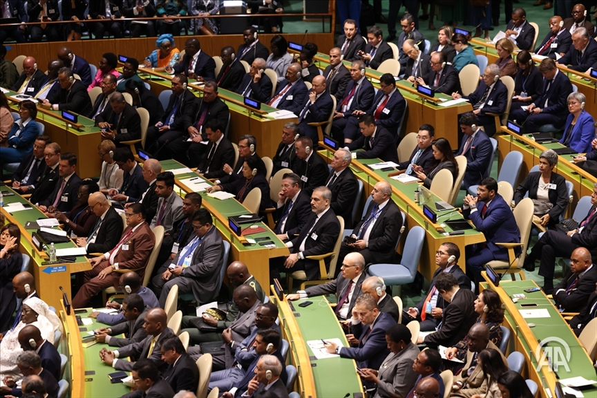 Počela utrka za nasljednika Antonija Guterresa: Hoće li proizraelski Rafael Grossi biti na čelu UN-a